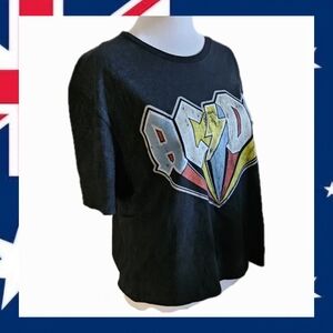 NWOT♀️AC⚡️DC Cropped Tee